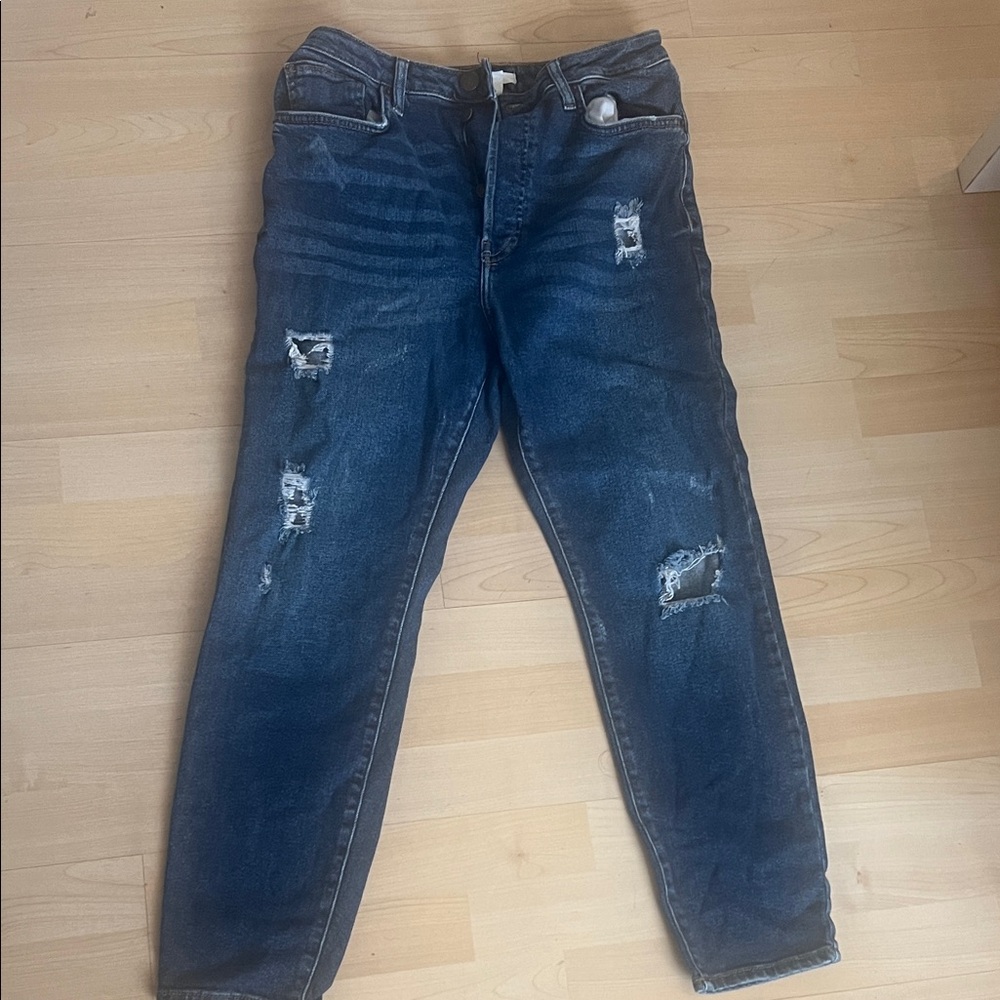 Womens Distressed Blue Jeans